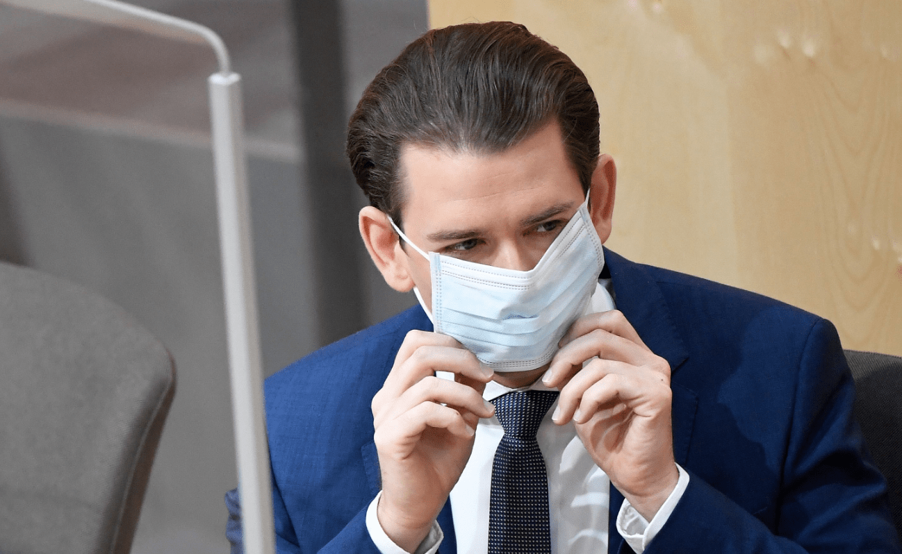 Read more about the article ავსტრია პირბადის ტარების წესებს კვლავ გაამკაცრებს